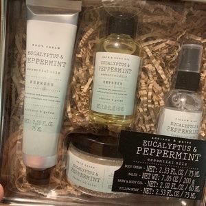 Eucalyptus & Peppermint Essential Oils Kit